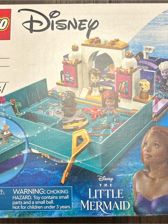 Disney Other - Disney The Little Mermaid Playset - Teal, Purple, Gold and Pink